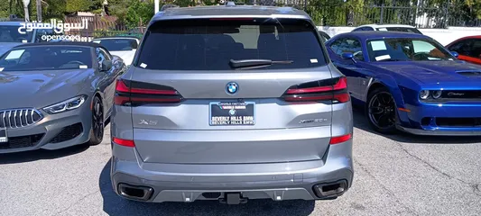  5 BMW X5 50e