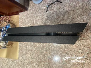  7 بلايستيشن 4 500 جيجا مستعمل ولا نقرة نظيف جدا شبه جديد
