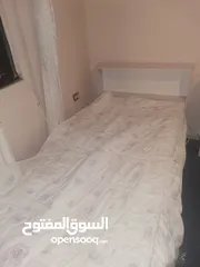  3 غرفة نوم بناتي للبيع أسرة عدد 2 خزانه تسريحه مكتب