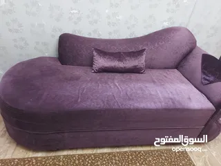  5 طقم كنب بحاله جيدا جدا  مع الطاولات