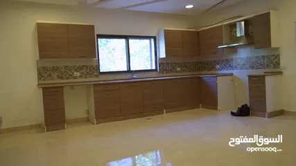  6 شقة مميزة في مبنى فخم في اجمل مناطق خلدا