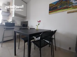  9 شقة للايجار في الويبده  ( Property 36280 )