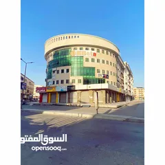 1 مكتب للايجار بالاردنية مصرية سنتر 3 - موقع مميز جدا على واجهة المول