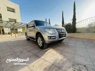  5 باجيرو 7 مقاعد للإيجار شهري فقط