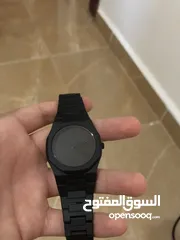  1 ساعة سودا بالكامل عقارب استعمال خفيف جدا للبيع بسعر جيد