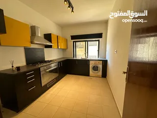  2 شقة غير مفروشة للايجار في دير غبار ( Property 38358 ) سنوي فقط