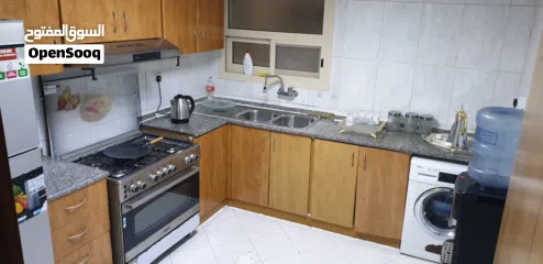  3 الشارقة النهدة بجانب باص دبي مباشرة