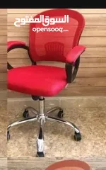  16 راحتك تبدأ من هنا! سواء كنت تشتغل لساعات طويلة أو تستقبل عملاءك، الكرسي المناسب يصنع الفرق!