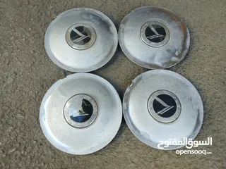  8 غطي جنطات مشكلة للبيع