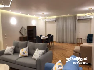  4 Luxurious Apartment For Rent شقة فاخرة للإيجار