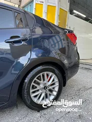  3 كيا ريو برايفت
