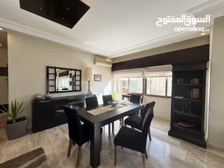  3 شقة مفروشة للإيجار 200م2 ( Property 40418 )-175089930
