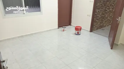  6 شقه للايجار