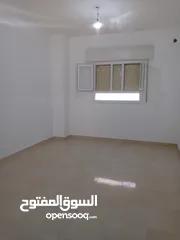  6 شقة سكنية للايجار في ابوستة