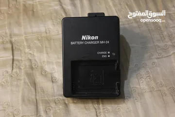  6 كاميرا نيكون D5300 شبه جديد