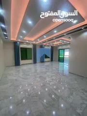  2 شقة فاخرة للبيع في الجاردنز - خلف ابن الهيثم طابق اول 200م تشطيب سوبر ديلوكس بسعر مغري
