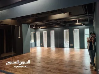  16 6Me18-Fabulous offices for rent in Qurm near Al Shati Street.