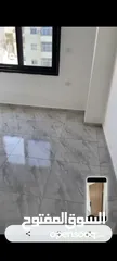  3 لليجار شقه جديده سطح مرحبا بجانب مخازن صندوقه