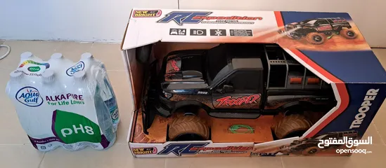  1 Remote Control Expedition pickup truck