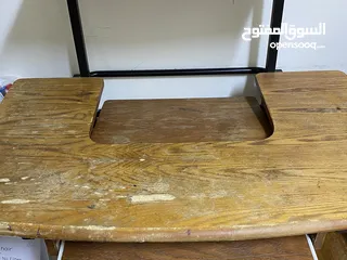  3 طاولة كمبيوتر للبيع