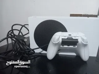  1 إكس بوكس سيري اس مع جوستنيك وحدة