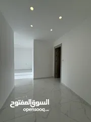  13 * شقة طابق الثالث دوبلكس مع رووف وترس بأجمل مناطق ضاحية الاستقلال