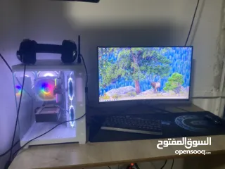  1 جهاز كمبيوتر مستعمل شبه جديد عرض مع عدة احترافية جيمنج