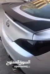  8 هيونداي جنيسس قطع