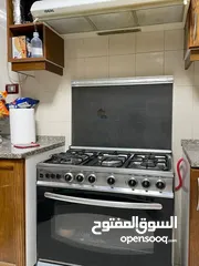  15 عفش بيت بحالة وأجهزة كهربائية بحالة الوكالة للبيع المستعجل