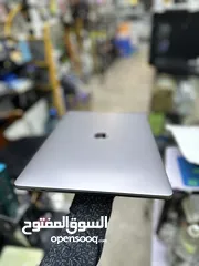  4 ماك بوك برو 2017 MacBook Pro اقره الوصف
