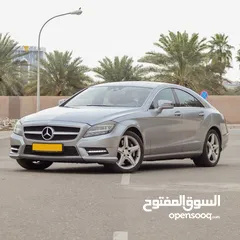  2 Mercedes CLS500
