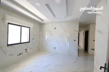  10 شقة تسويه 107 متر ويتبع لها ترس 60 متر وكراح منفصل، الشقه الاخيره ،،تم تخفيض