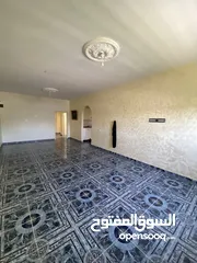  1 شقة للايجار