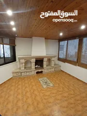  1 شقة فارغة - الشميساني - ارضي - حديقة - 300م داخلي - 100م خارجي