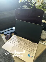  1 لابتوب  Hp pavilion x360 جديد مفتوح غير مستعمل