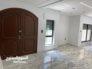  18 فيلا سيمي فيرنشد للإيجار في عبدون- 14043