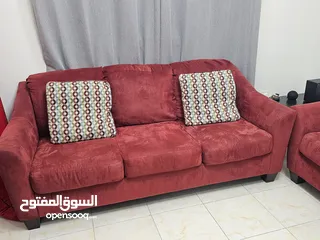  5 كنب اشلي للبيع  Ashley couchs for sale