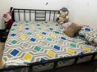  1 Bed with mattress, cupboard, washing machine