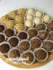  11 (رشة سكر)بتوفر توزيعات حلو للمناسبات دونات بأفخم الزينه  تشيز كيك لوتوس كريب