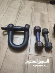  3 هوك حجم كبير وزن 30كيلو سعرو25دينار  والله يبارك لصاحب النصيب