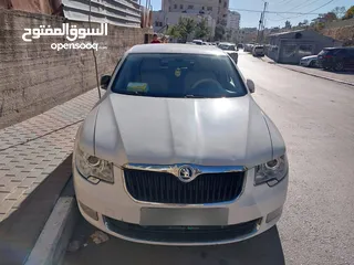  1 سكودا سوبيرب 2011