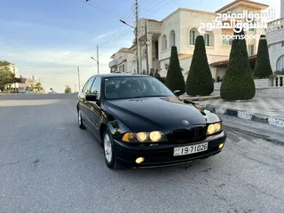  14 BMW E39 520 2001