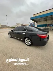  9 لكزس LS 460 رمادي موديل 2008 الشورت