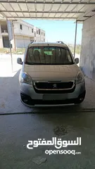  6 بيجو بارتنر ترخيص 17