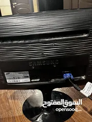  4 شاشاة  SAMSUNG B1930N 19 INCH مستعمل بحالة جديدة السعر قابل للتفاوض المزيد من المعلومات في الوصف