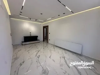  4 شقة للبيع في حي الصحابه ( Property ID : 38422 )