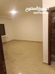  12 شقة فاخرة للبيع