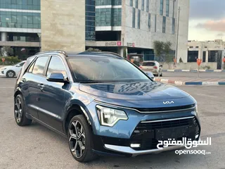  8 كيا نيرو 2023