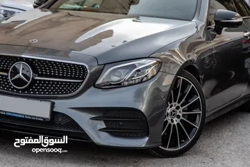  3 Mercedes E200 Coupe 2020 Amg kit Night Package