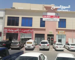  1 محل للإيجار بمكان حيوي جدا بأسواق القرين